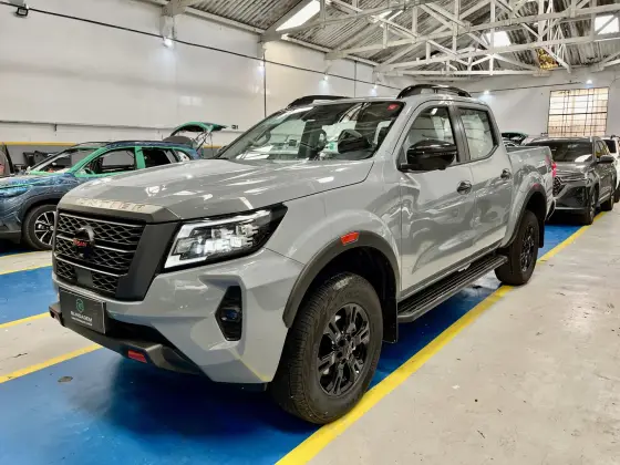 NISSAN FRONTIER 2023