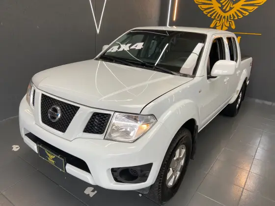 NISSAN FRONTIER 2016