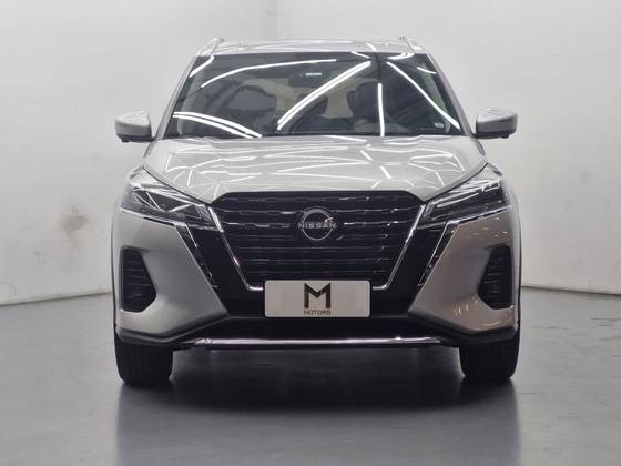 NISSAN KICKS 2024