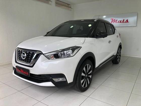 NISSAN KICKS 2018