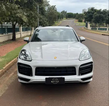 PORSCHE CAYENNE 2022