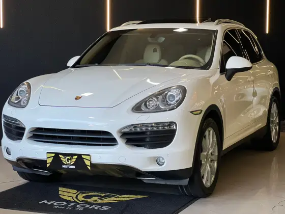 PORSCHE CAYENNE 2011