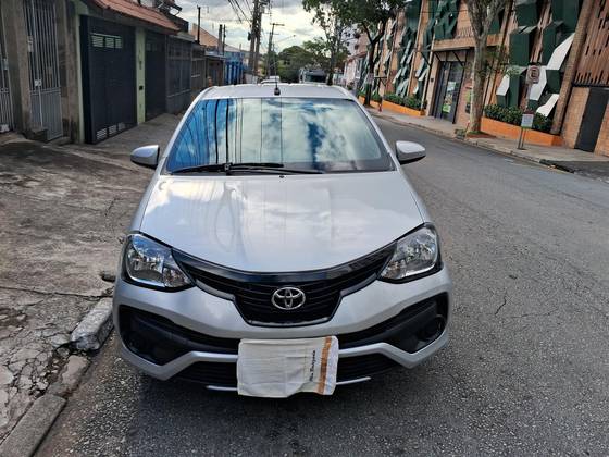 TOYOTA ETIOS 2020