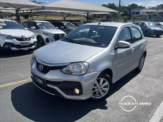 TOYOTA ETIOS 2018