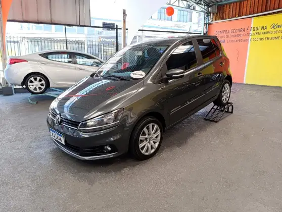 VOLKSWAGEN FOX 2015