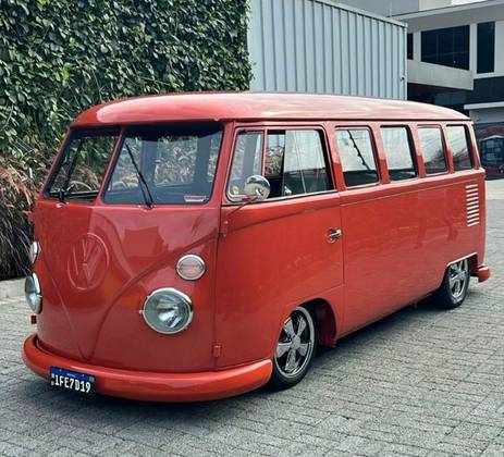VOLKSWAGEN KOMBI 1974