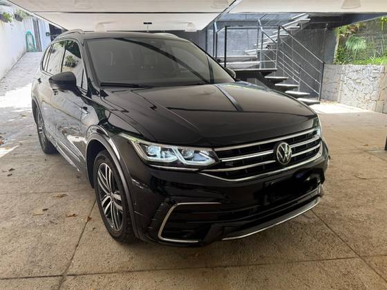 VOLKSWAGEN TIGUAN 2024