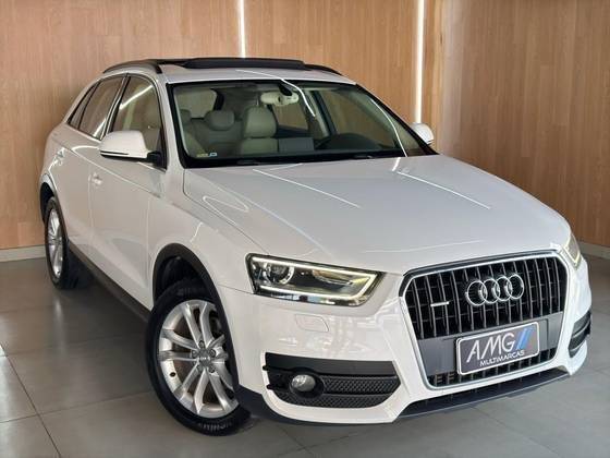 AUDI Q3 2015