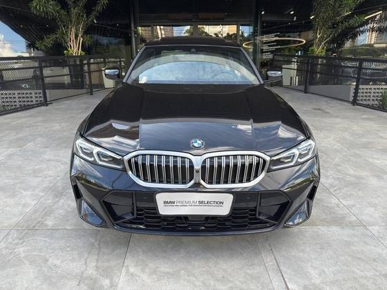 BMW 320i 2025