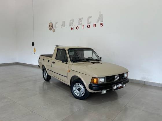 FIAT 147 1986