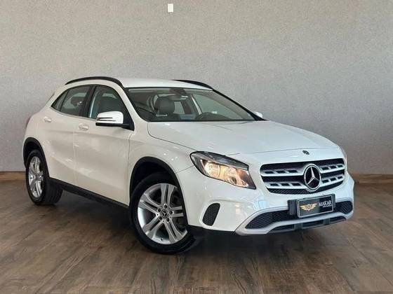 MERCEDES-BENZ GLA 200 2018