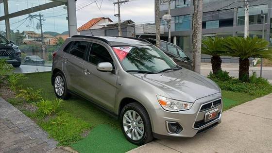 MITSUBISHI ASX 2015