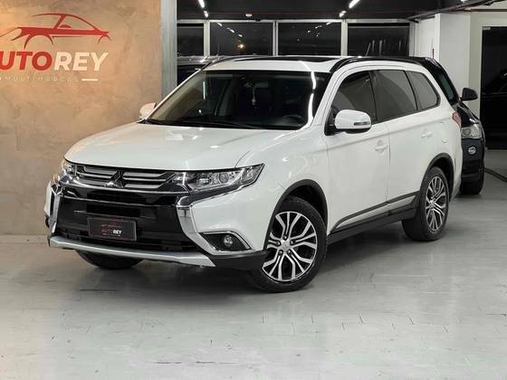 MITSUBISHI OUTLANDER 2016