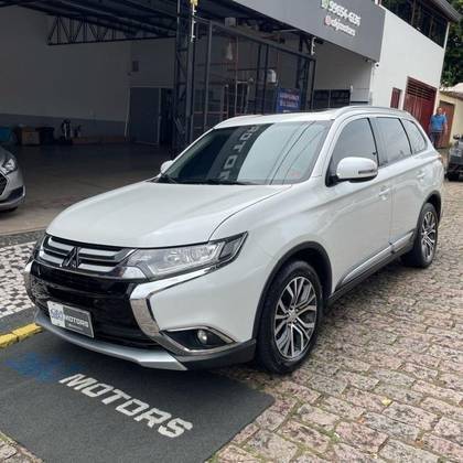 MITSUBISHI OUTLANDER 2018