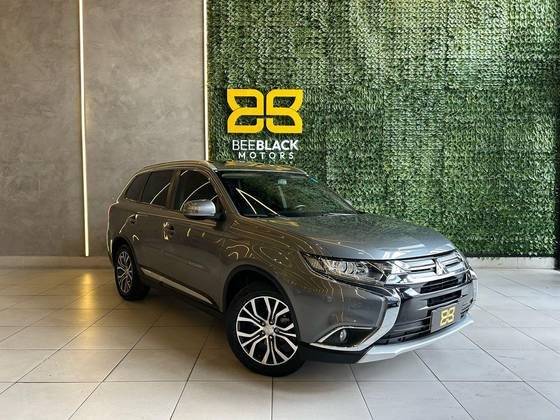 MITSUBISHI OUTLANDER 2018