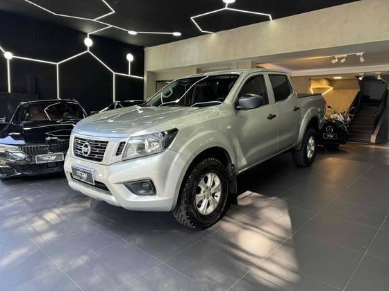 NISSAN FRONTIER 2022