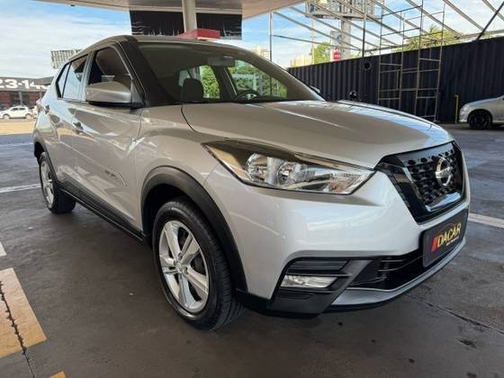 NISSAN KICKS 2021