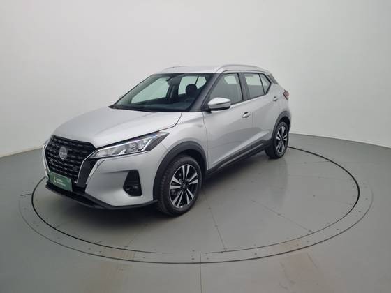 NISSAN KICKS 2024