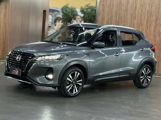 NISSAN KICKS 2022