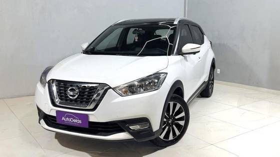 NISSAN KICKS 2017