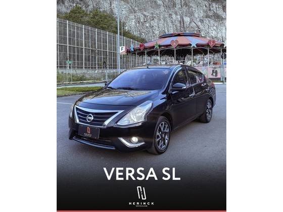 NISSAN VERSA 2017
