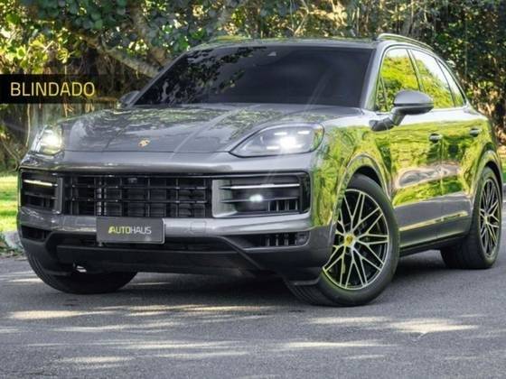 PORSCHE CAYENNE 2024