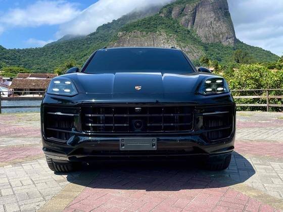 PORSCHE CAYENNE 2024