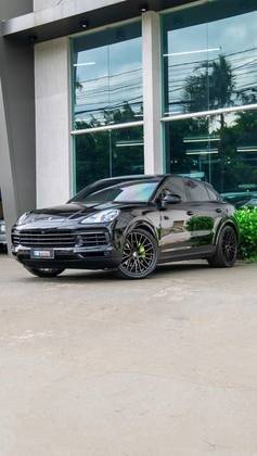 PORSCHE CAYENNE 2023