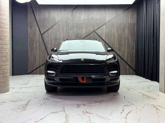 PORSCHE MACAN 2021