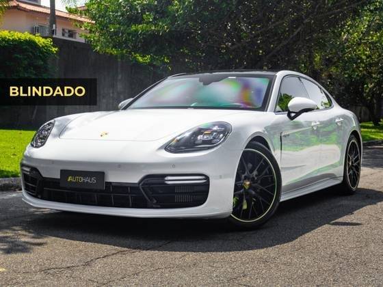 PORSCHE PANAMERA 2020