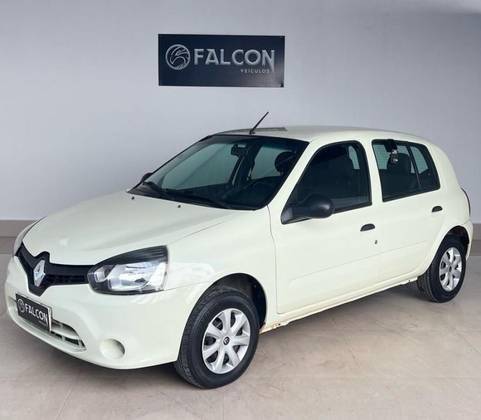 RENAULT CLIO 2014