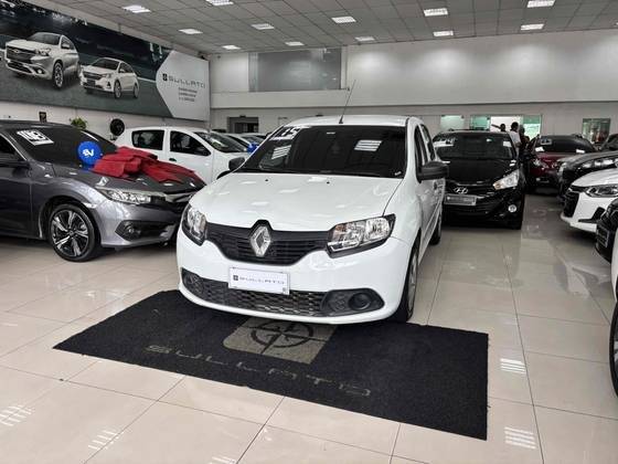 RENAULT SANDERO 2015