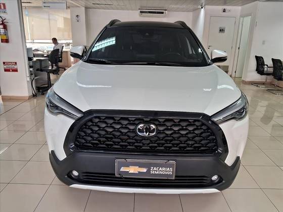 TOYOTA COROLLA CROSS 2023