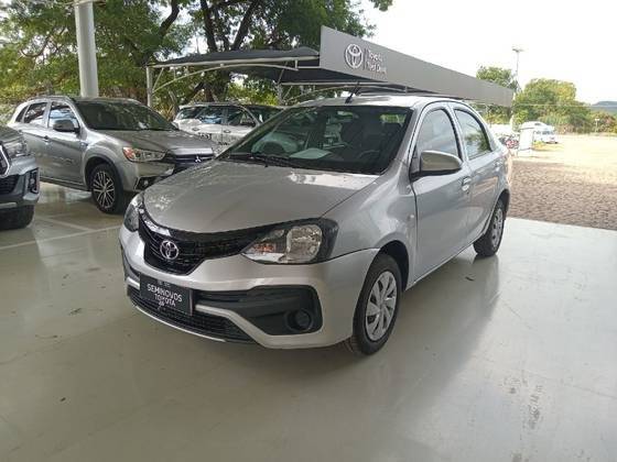 TOYOTA ETIOS 2020