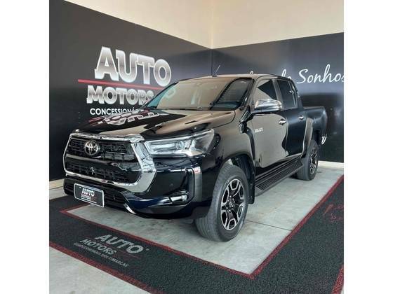 TOYOTA HILUX 2022