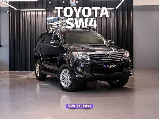 TOYOTA HILUX 2013