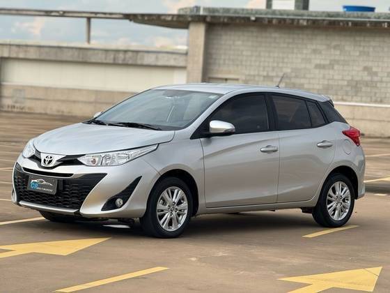 TOYOTA YARIS 2019