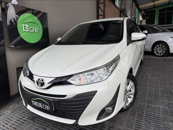 TOYOTA YARIS 2019