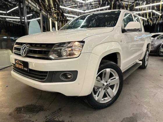 VOLKSWAGEN AMAROK 2014