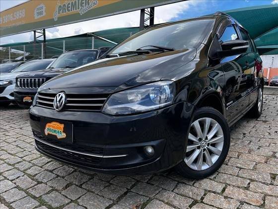 VOLKSWAGEN SPACEFOX 2011