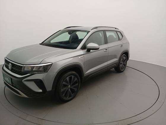 VOLKSWAGEN TAOS 2024