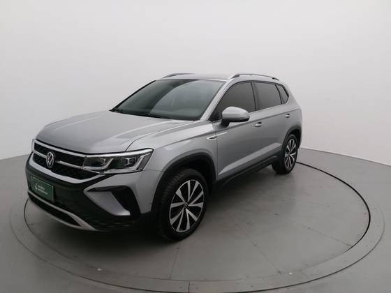 VOLKSWAGEN TAOS 2023