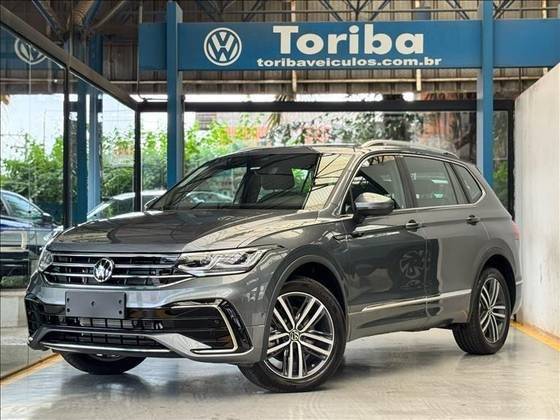 VOLKSWAGEN TIGUAN 2025
