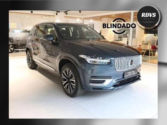 VOLVO XC90 2025