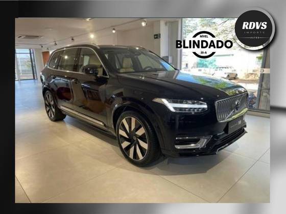 VOLVO XC90 2025