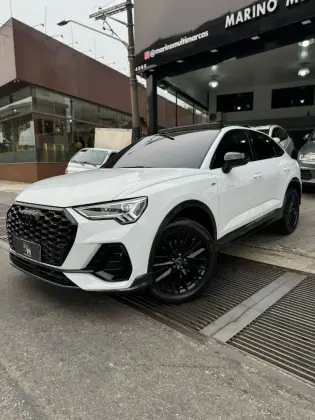 AUDI Q3 2023