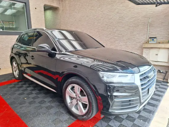 AUDI Q5 2020