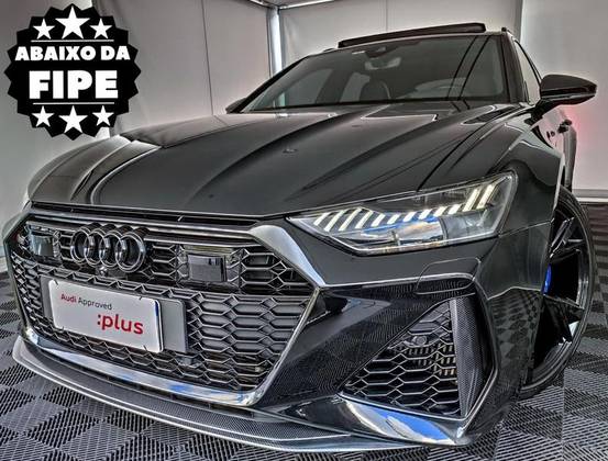 AUDI RS6 2021