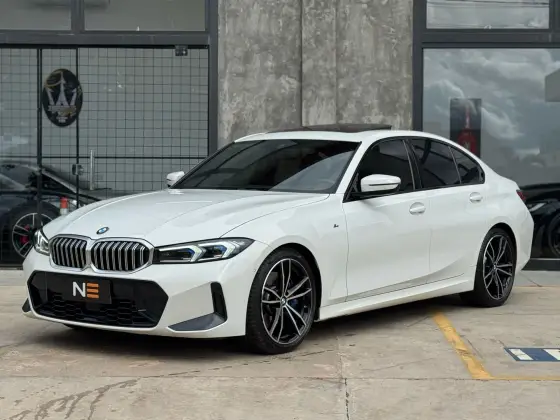 BMW 320i 2023