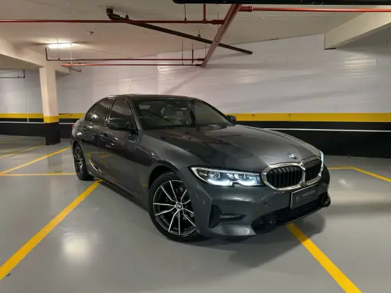 BMW 320i 2020